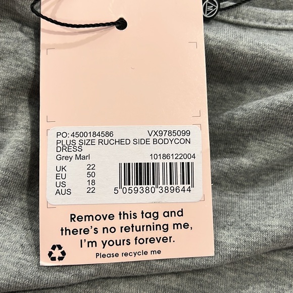 Misguided Plus Gray Ruched sides Body Con Dress - Picture 8 of 8